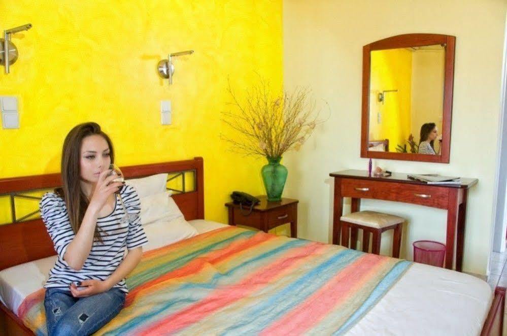 Esperanza Hotel คานาลี ภายนอก รูปภาพ
